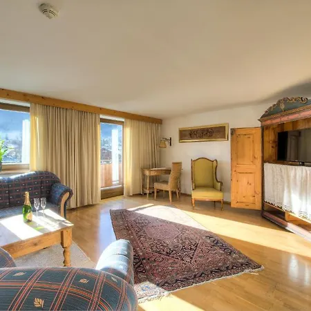 Jaegerwirt Hotel 4*